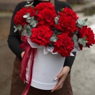 Шляпная коробка Ин ред Шляпная коробка Ин ред