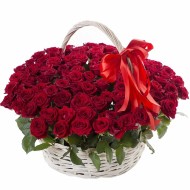 Корзина из 101 красной розы Корзина из 101 красной розы